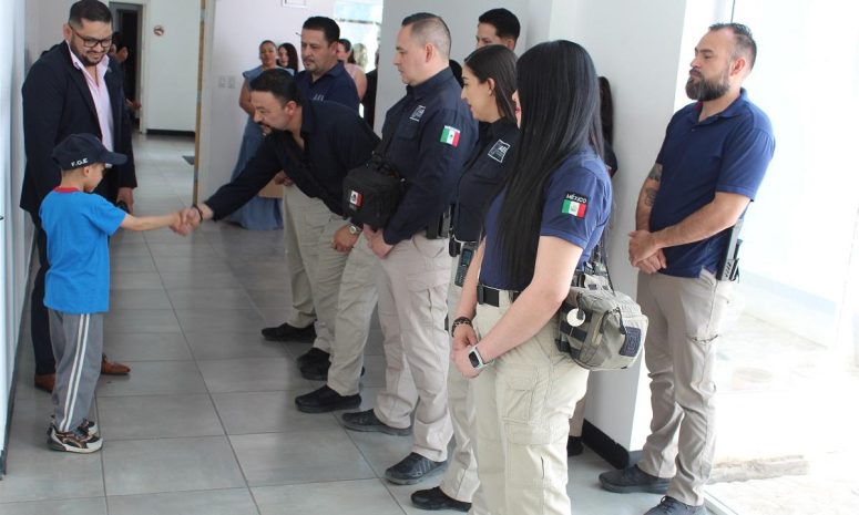 Encabezan niña y un niño cargos en Fiscalía y Policía Ministerial