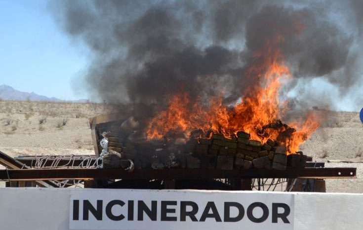 Incinera FGR casi una tonelada de droga de decomisos