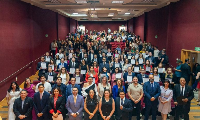 Entregan constancias de mayoría a juezas y jueces del Distrito Morelos