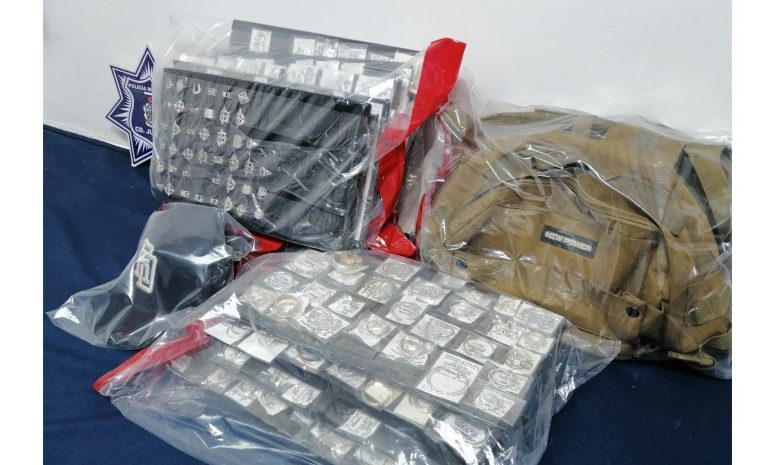 Intentaron sobornar a policías con joyas robadas