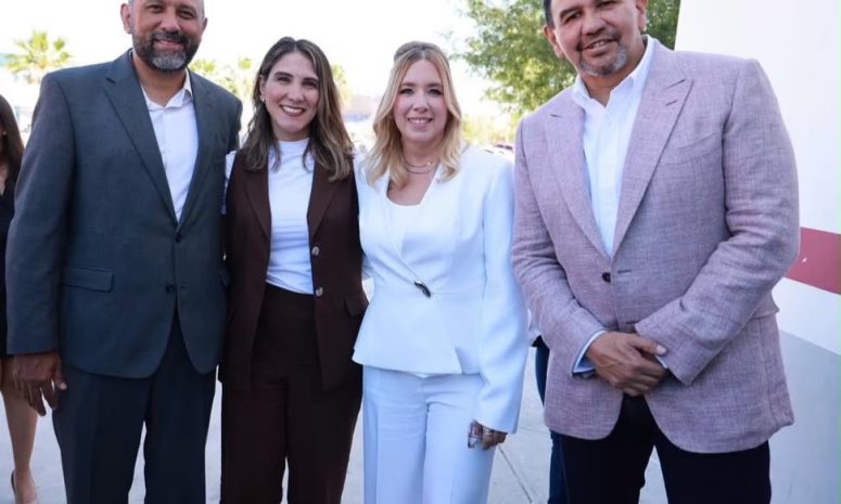 Cruz Pérez Cuéllar asiste al Segundo Informe de la síndica Ana Carmen Estrada