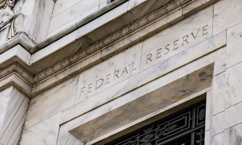 Reserva Federal mantiene sin cambios tasas de interés en Estados Unidos