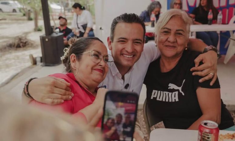 Escucha Marco Bonilla a familias de cinco colonias de Ciudad Juárez