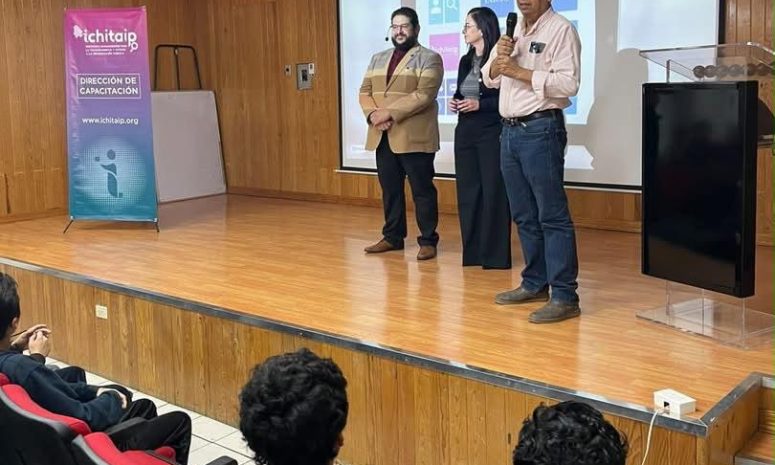 ICHITAIP capacita a 300 estudiantes del CONALEP en seguridad digital