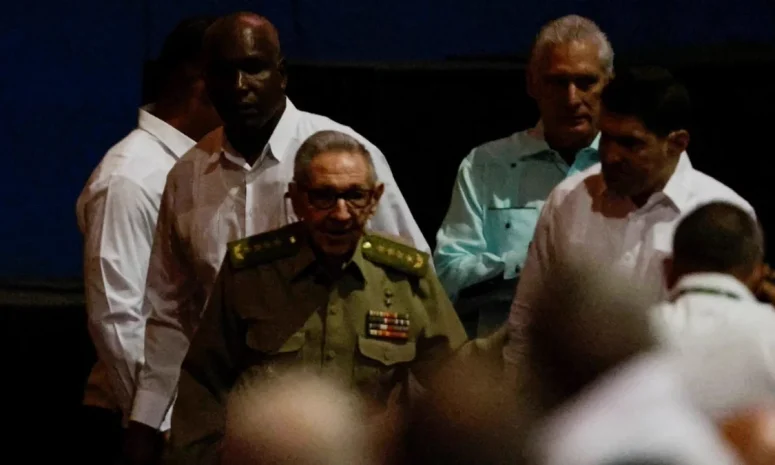 Juez de Florida ordena arresto de Raúl Castro por derribo de avionetas en 1996