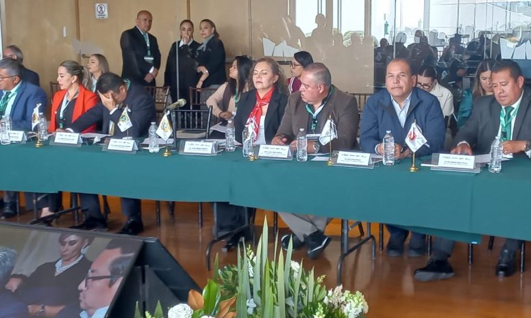 Reconocen avances de CONALEP Chihuahua en reunión nacional en Puebla