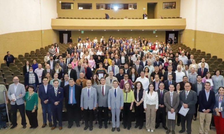 RECONOCE UACJ A 410 INVESTIGADORES Y 13 REGISTROS DE INVENCIÓN