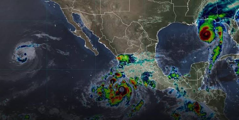 Huracán Simón recupera fuerza y alcanza categoría 2